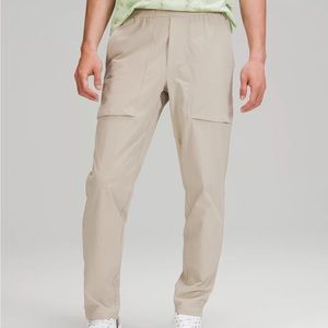 LULULEMON, Men’s, bowline beige khaki pants, XXL, 29” Inseam